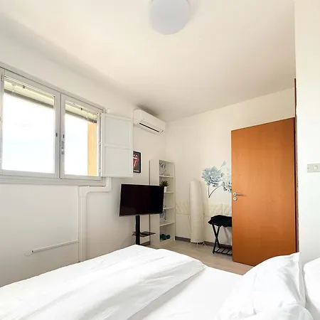 Cinzia's Pad *